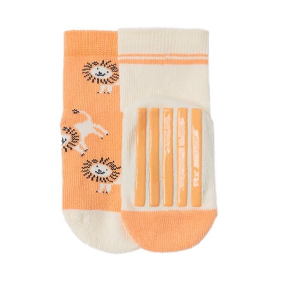 NWT Zara 12-24m pack of two pairs lion socks - Picture 1 of 3